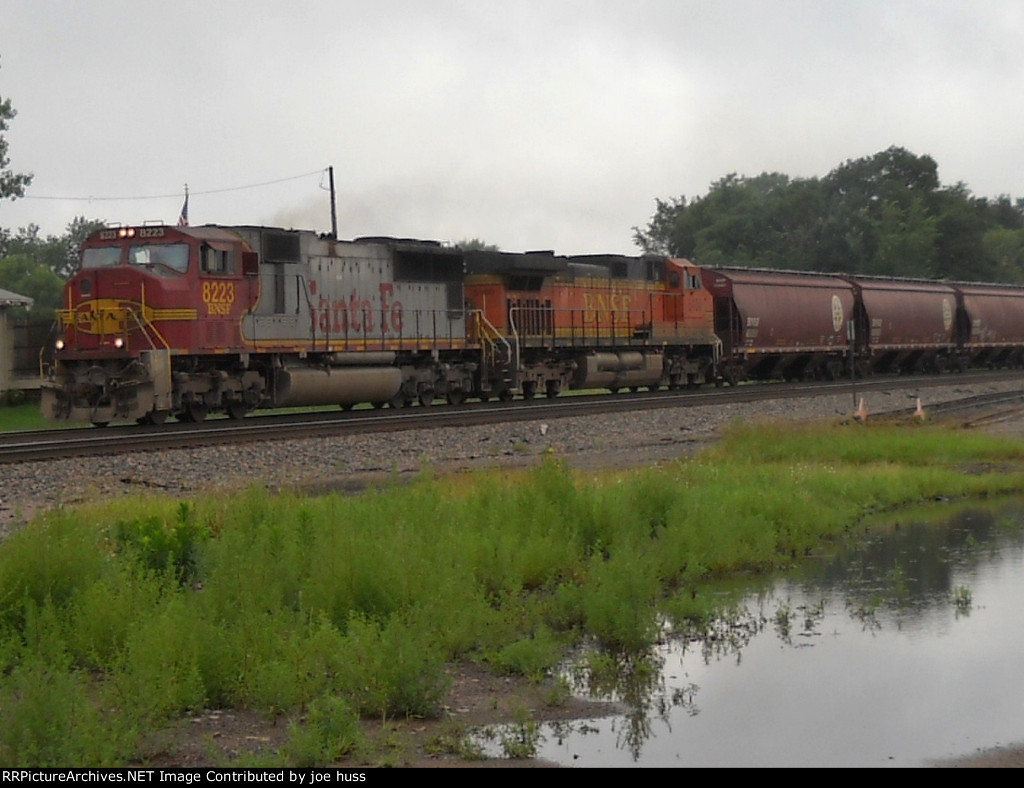 BNSF 8223 East